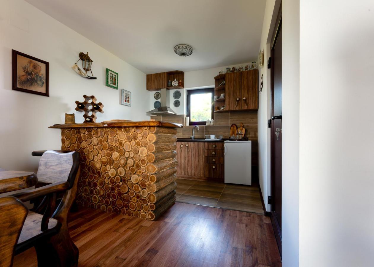 Vila Pellegrini Aranđelovac Exterior foto